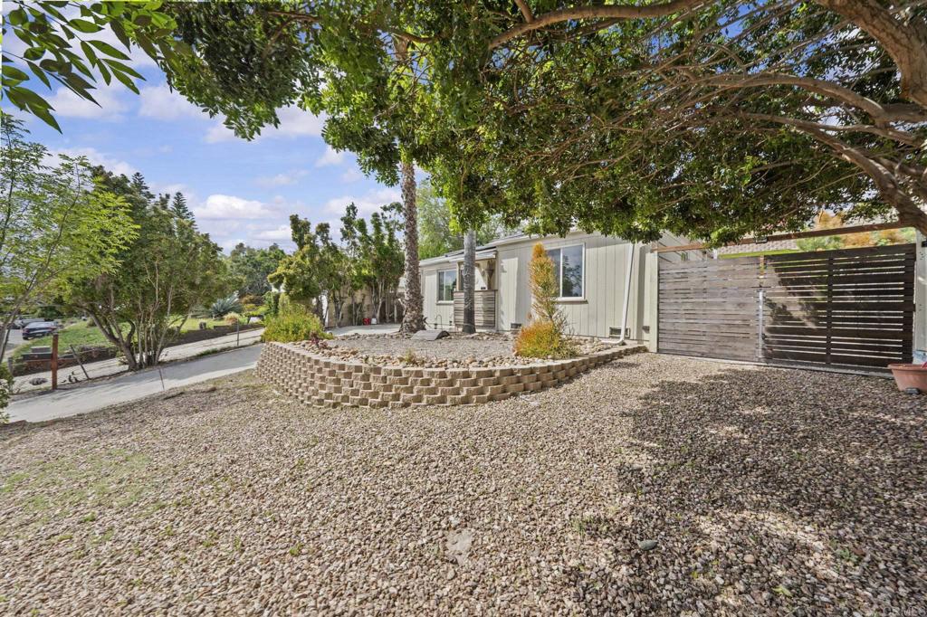 1992 Ensenada Street