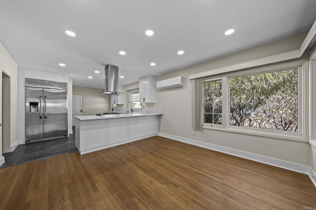 4811 E Alder Drive