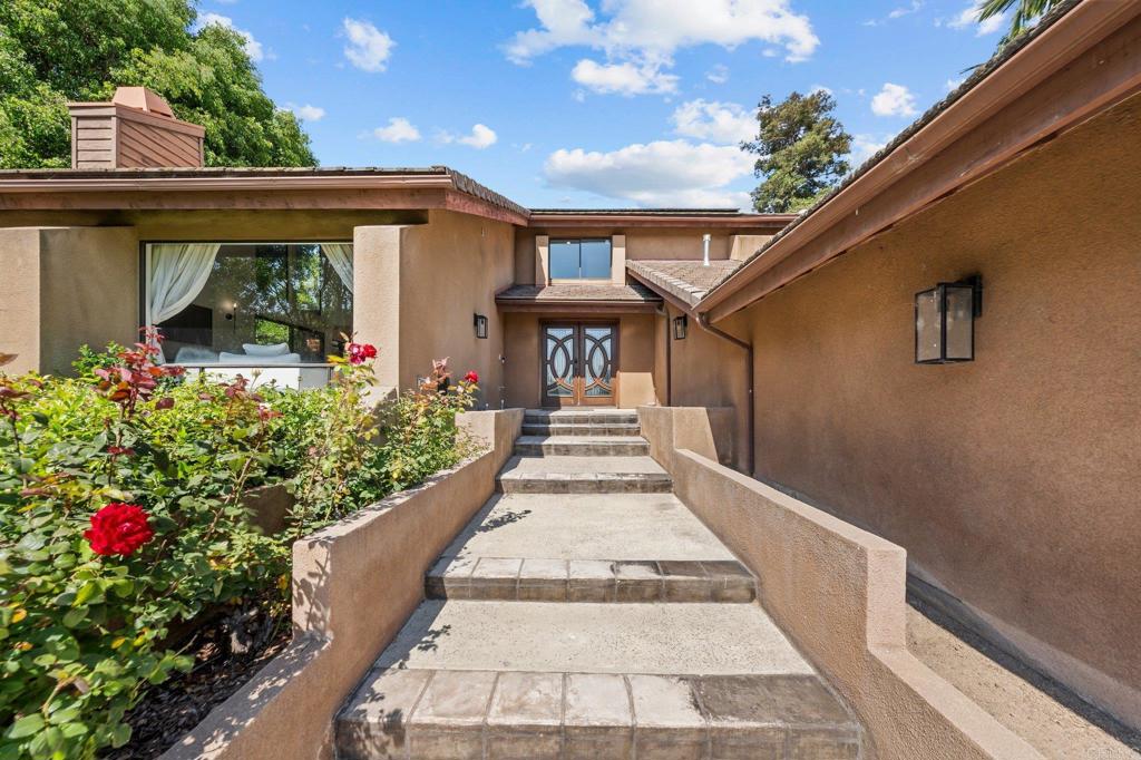 20 Lake Helix Drive
