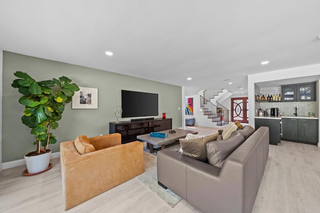 20 Lake Helix Drive