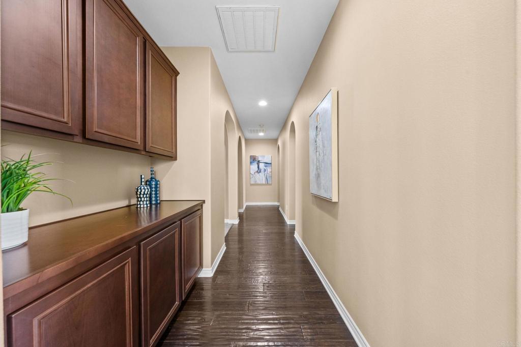 1022 Straightaway Court