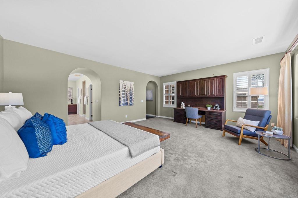 1022 Straightaway Court