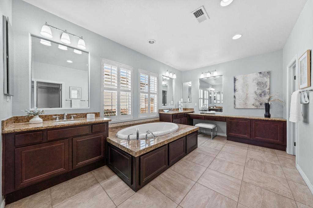 1022 Straightaway Court