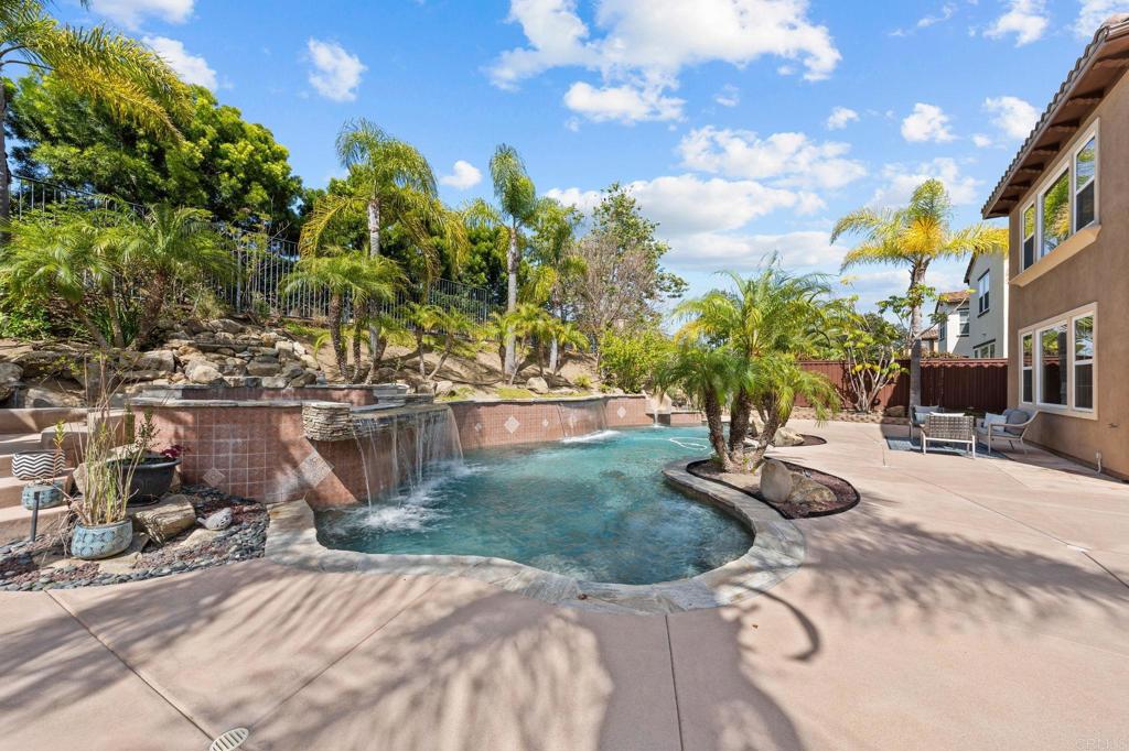 1022 Straightaway Court