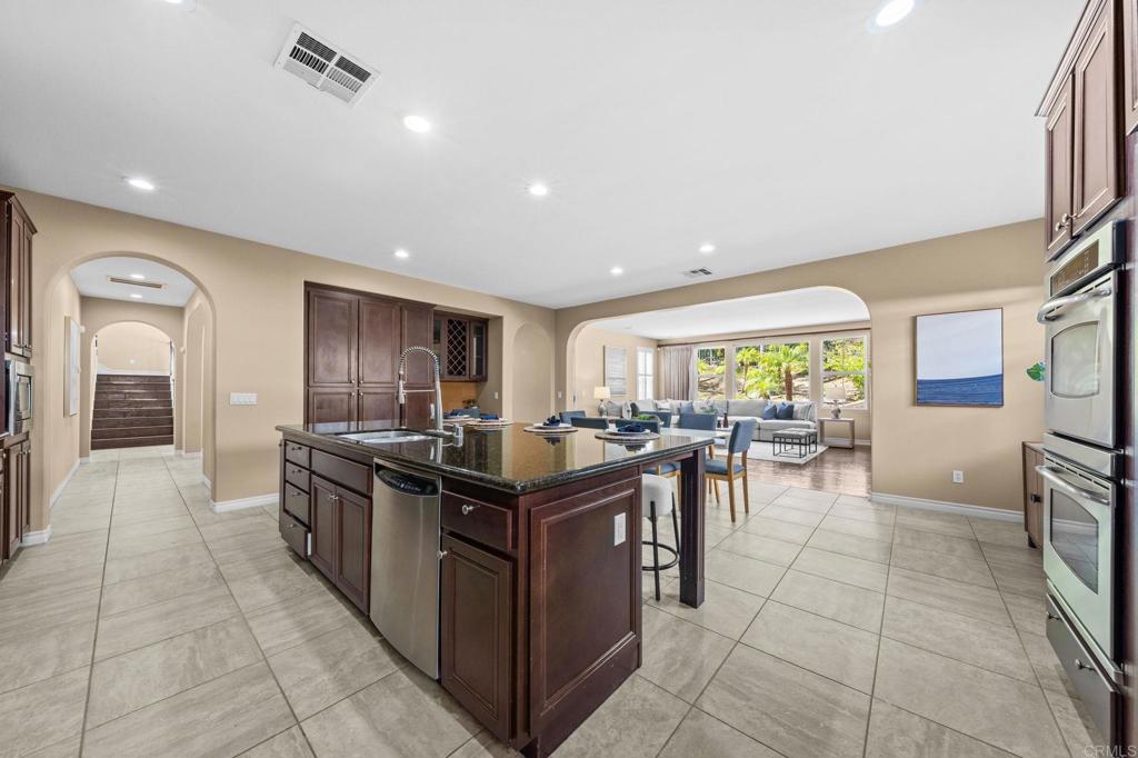 1022 Straightaway Court