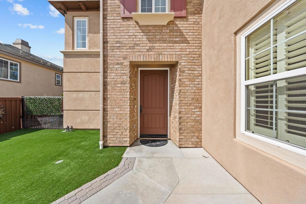 1022 Straightaway Court