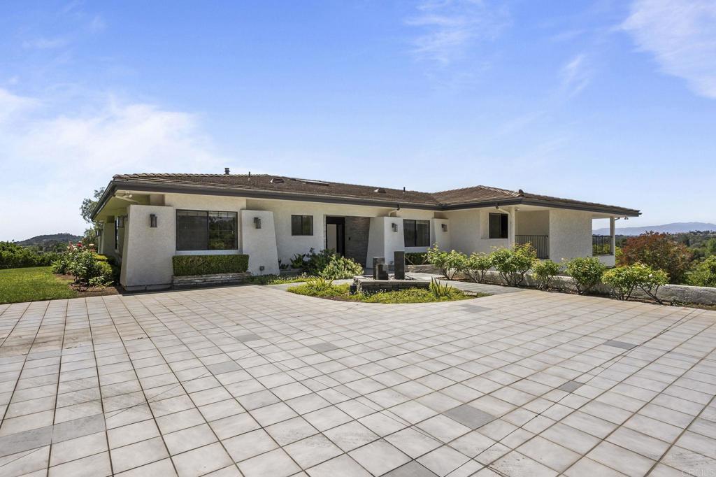 19 Gateview Drive