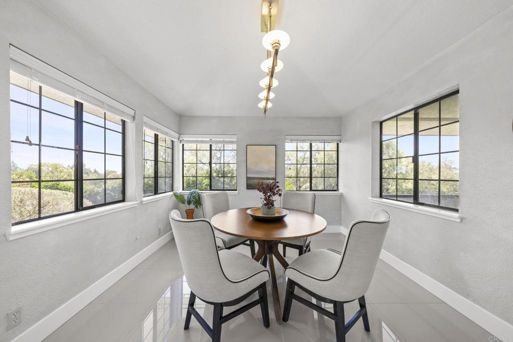 19 Gateview Drive