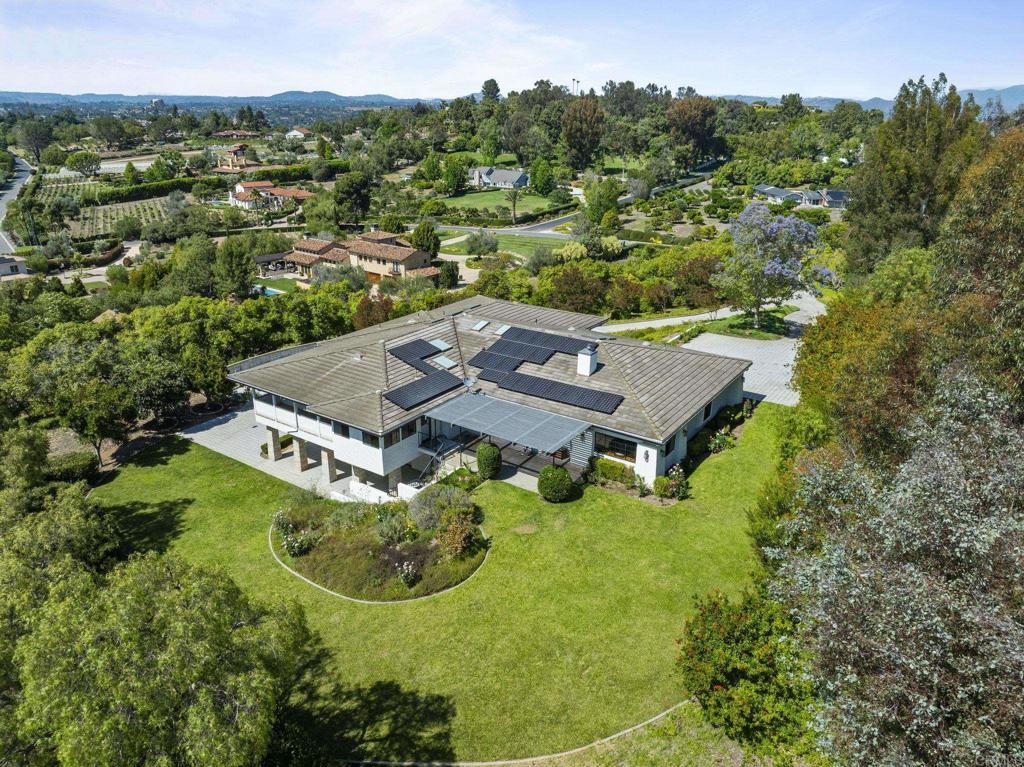19 Gateview Drive