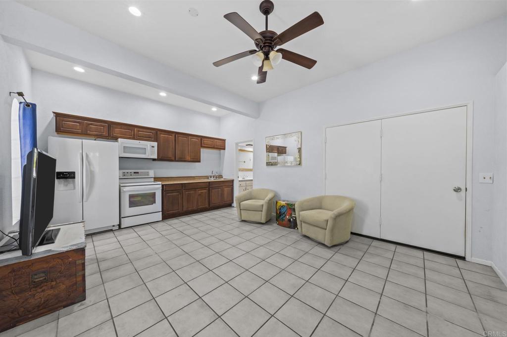 19 Gateview Drive