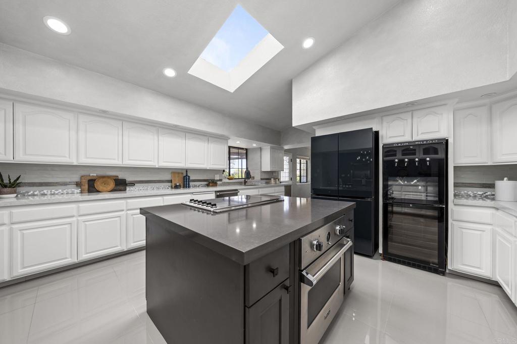 19 Gateview Drive
