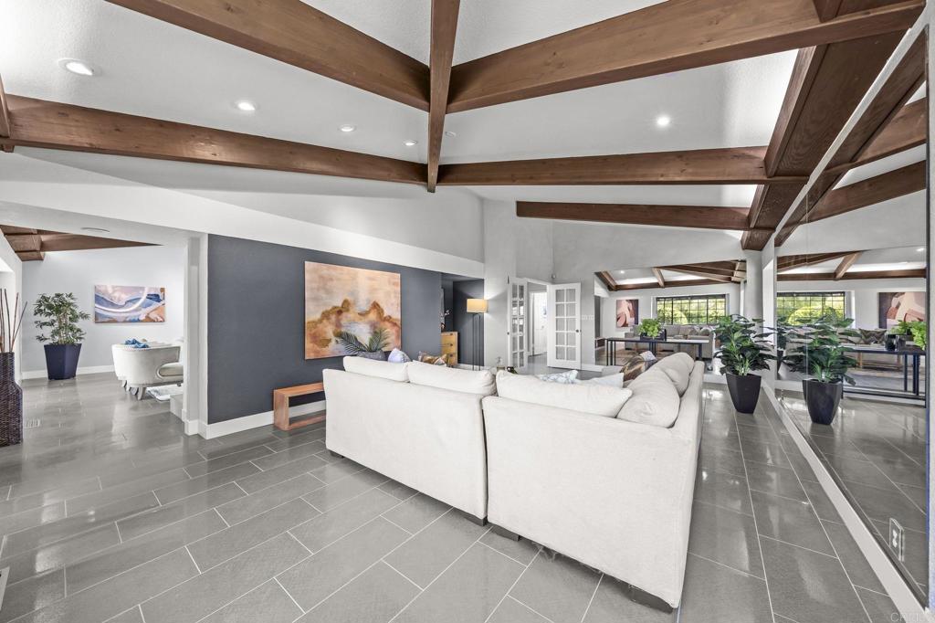 19 Gateview Drive