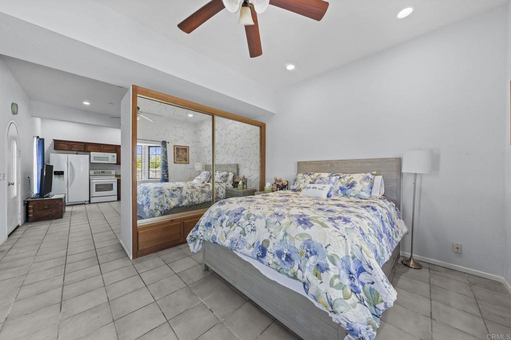 19 Gateview Drive