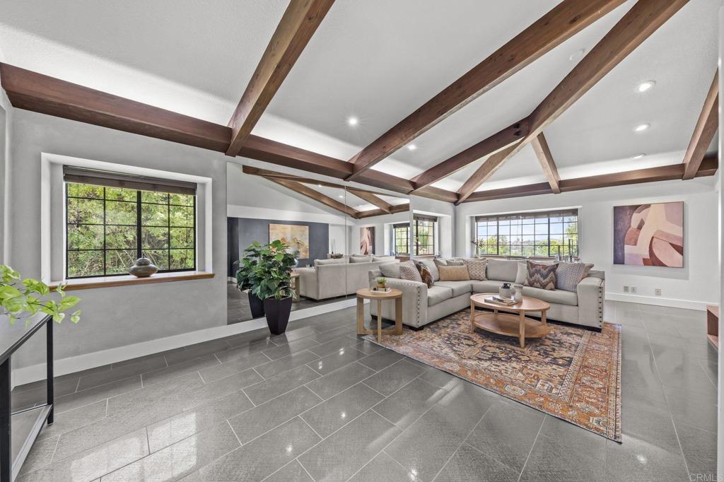 19 Gateview Drive