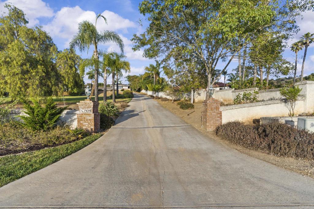 1929 Quail View Drive
