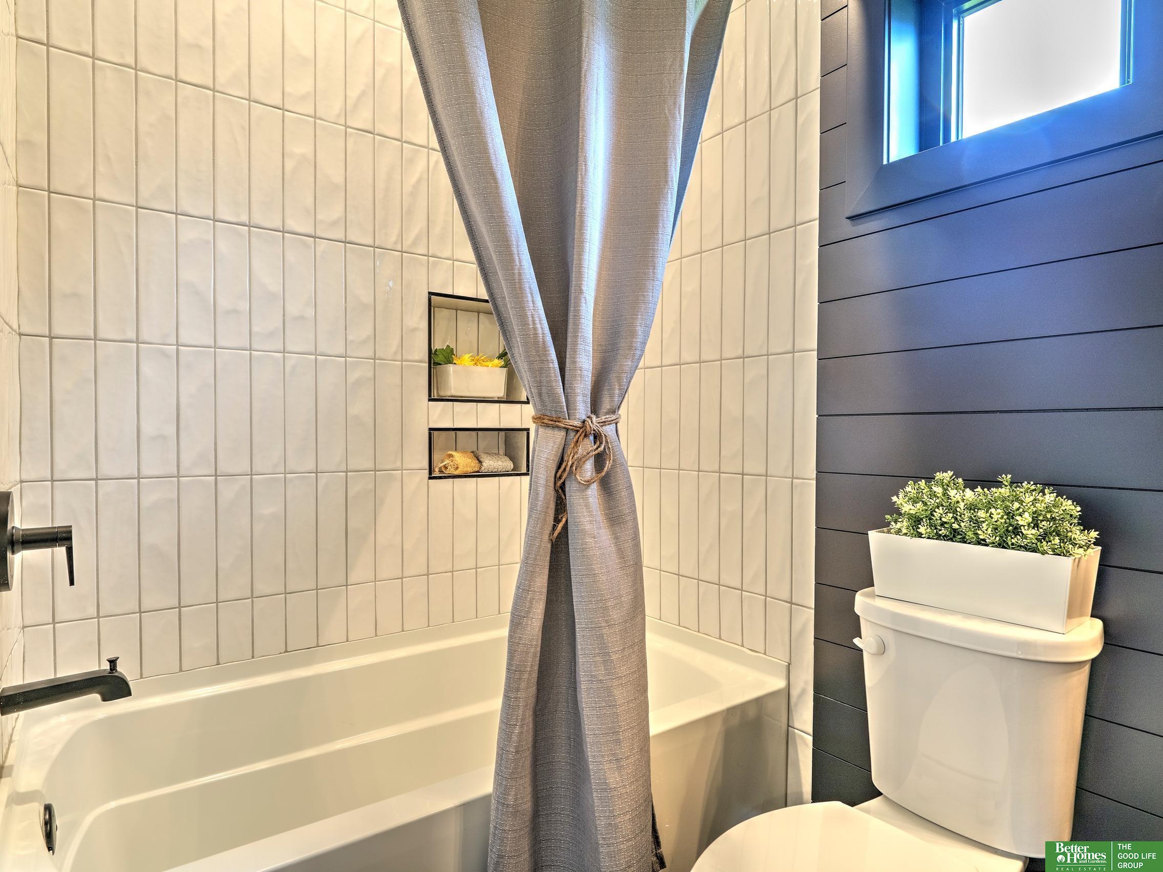 20621 Woodridge Drive