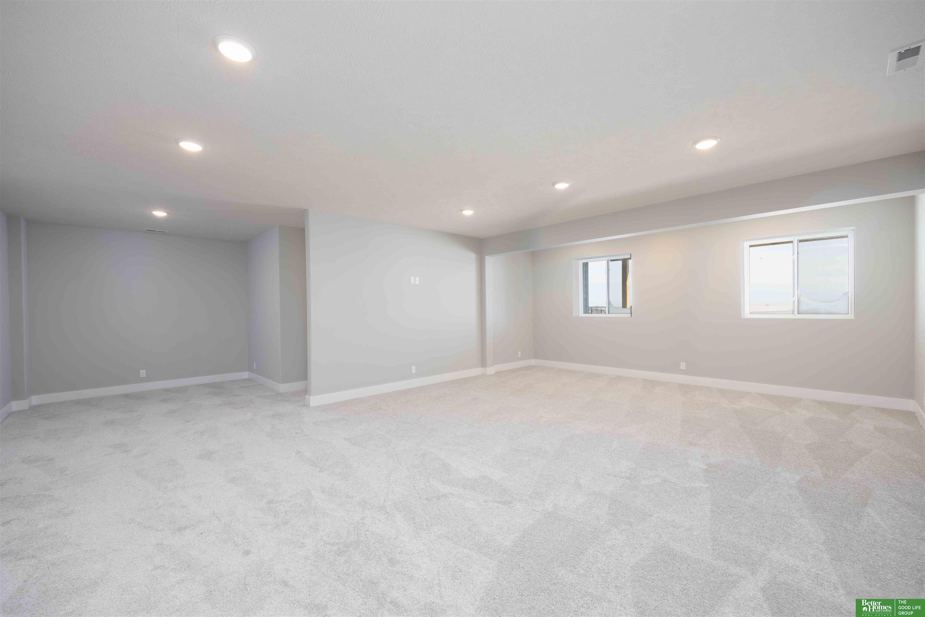 11623 S 189th Street