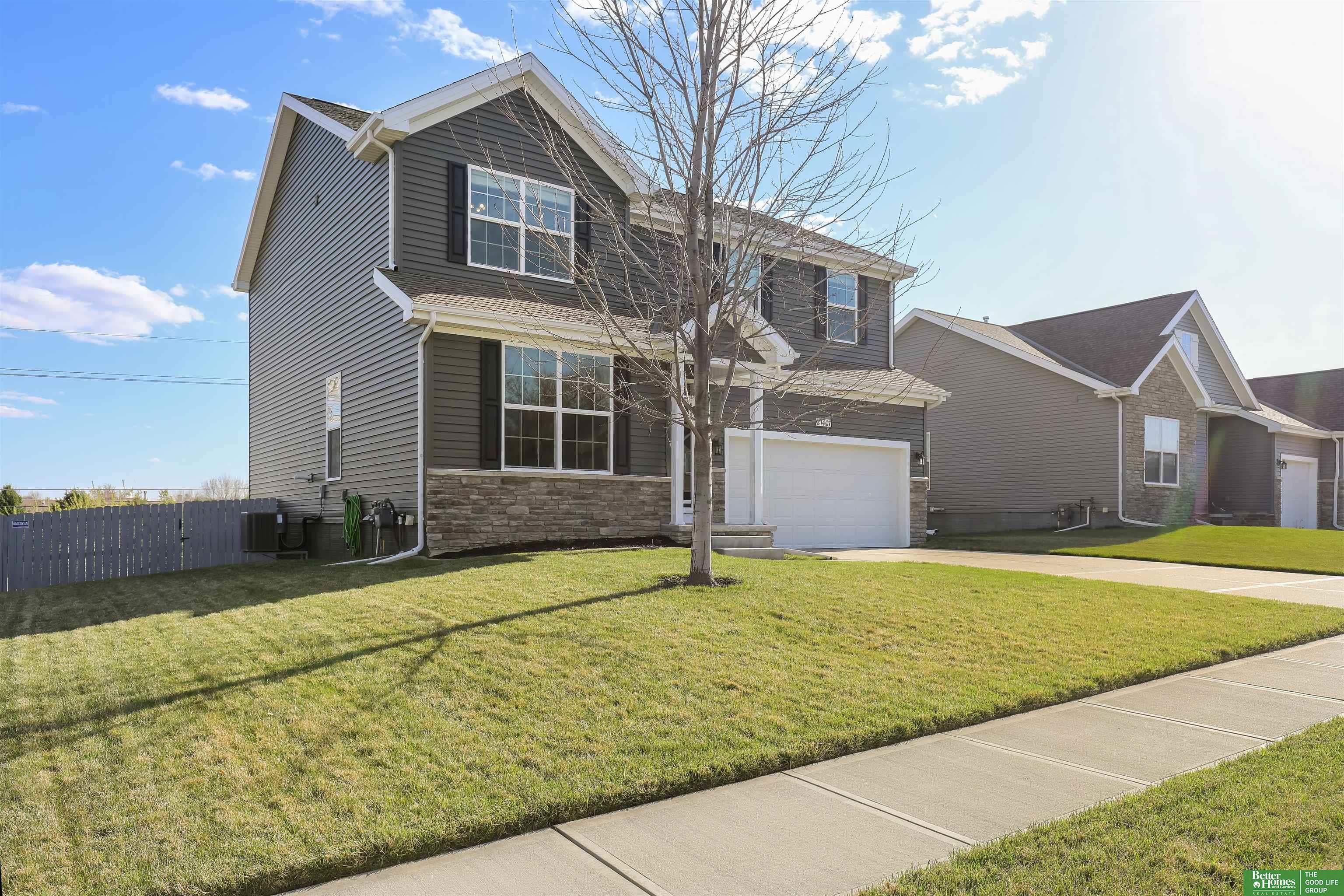 21407 McClellan Circle