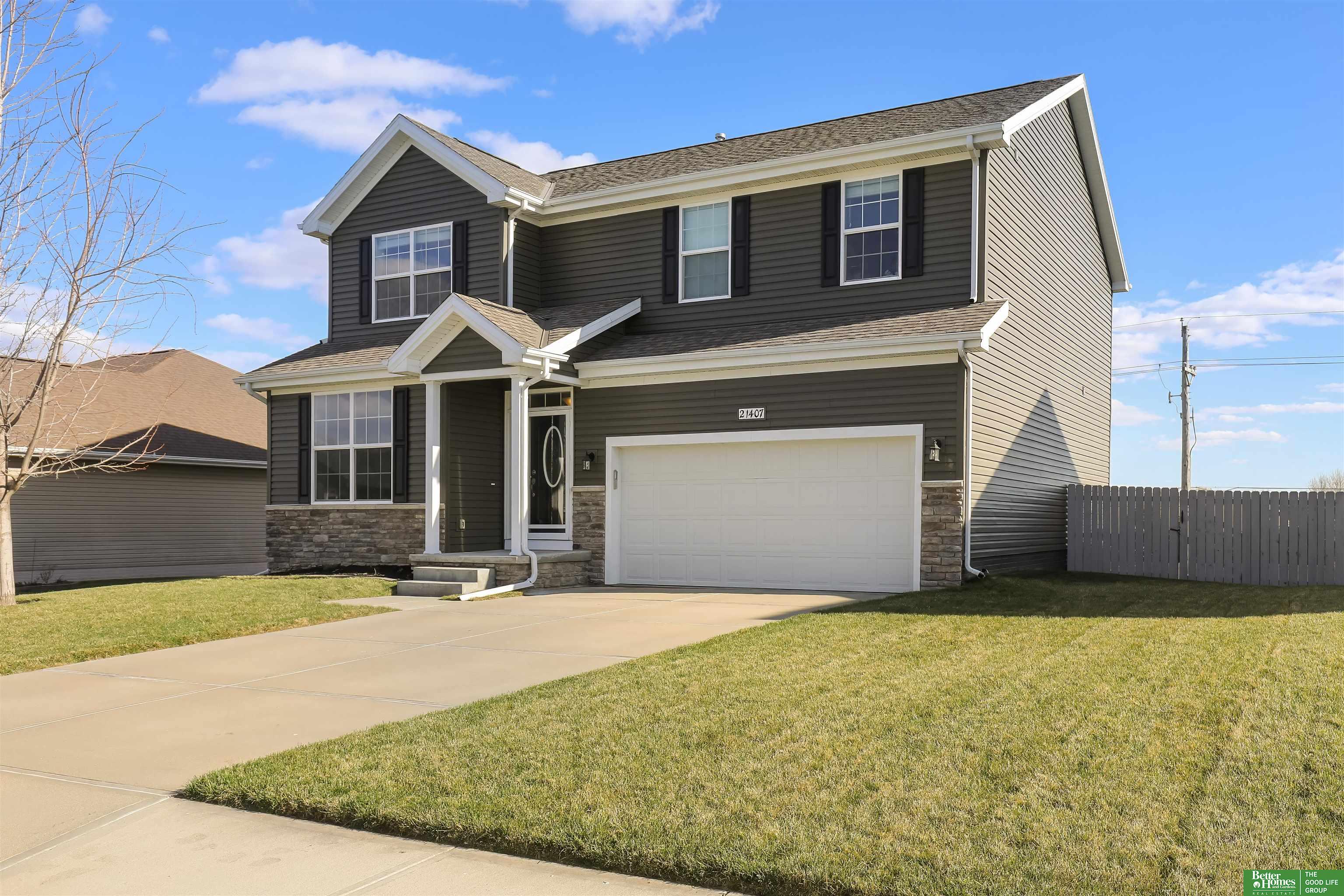 21407 McClellan Circle