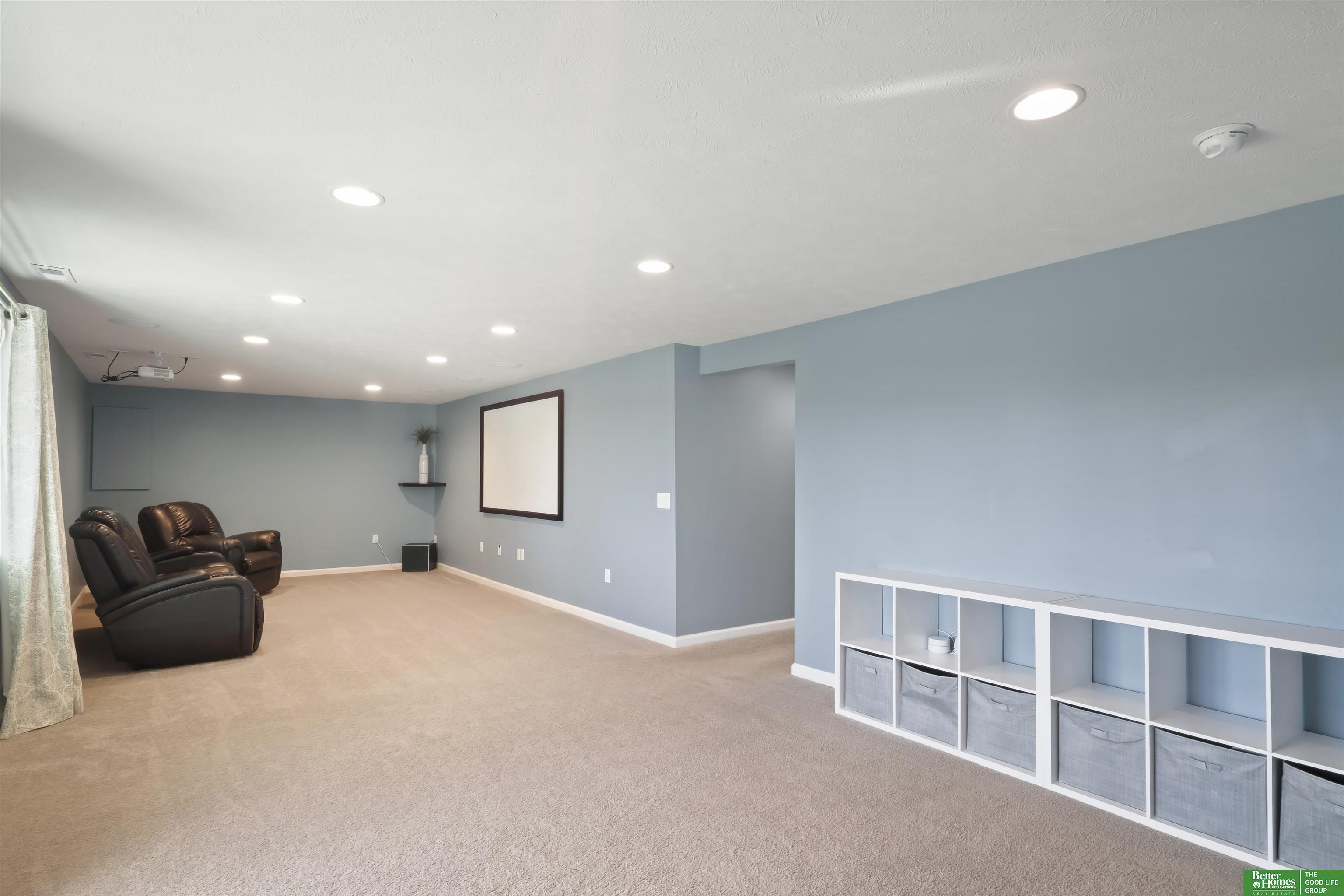 21407 McClellan Circle