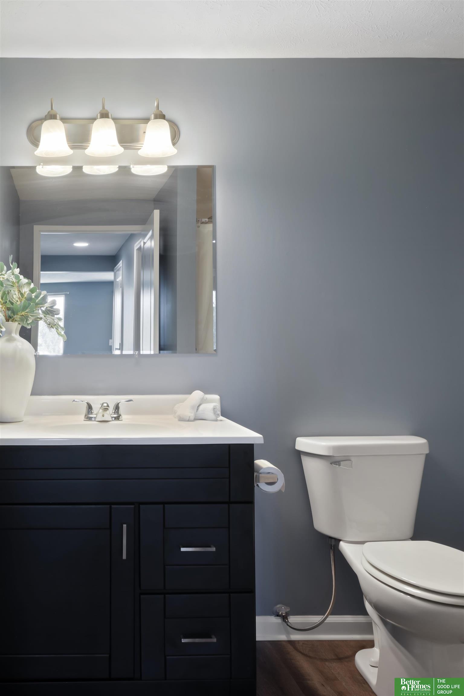 21407 McClellan Circle