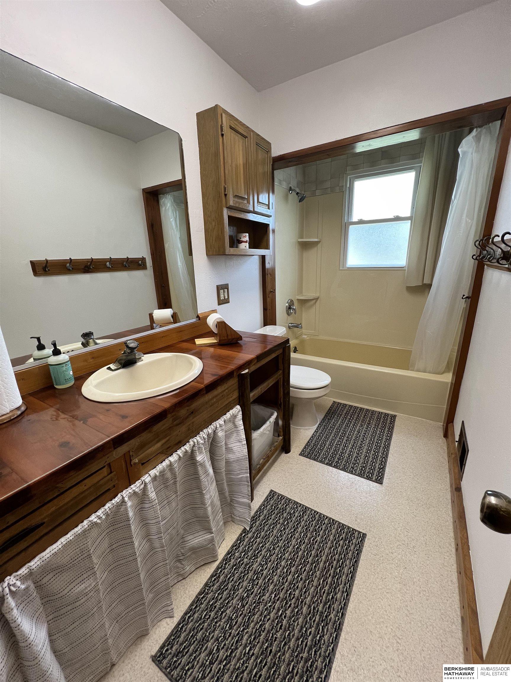 2509 Washington Street