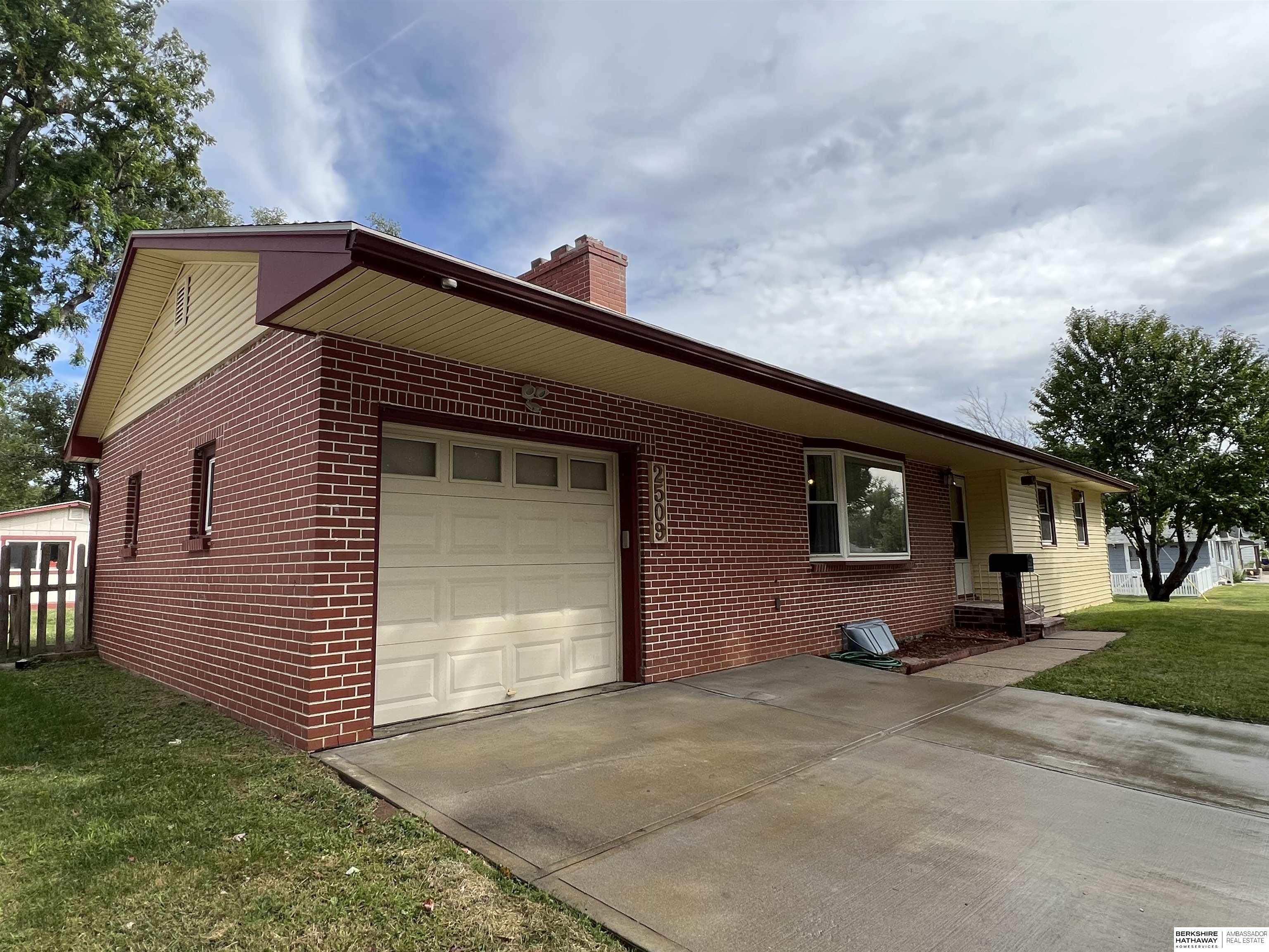 2509 Washington Street