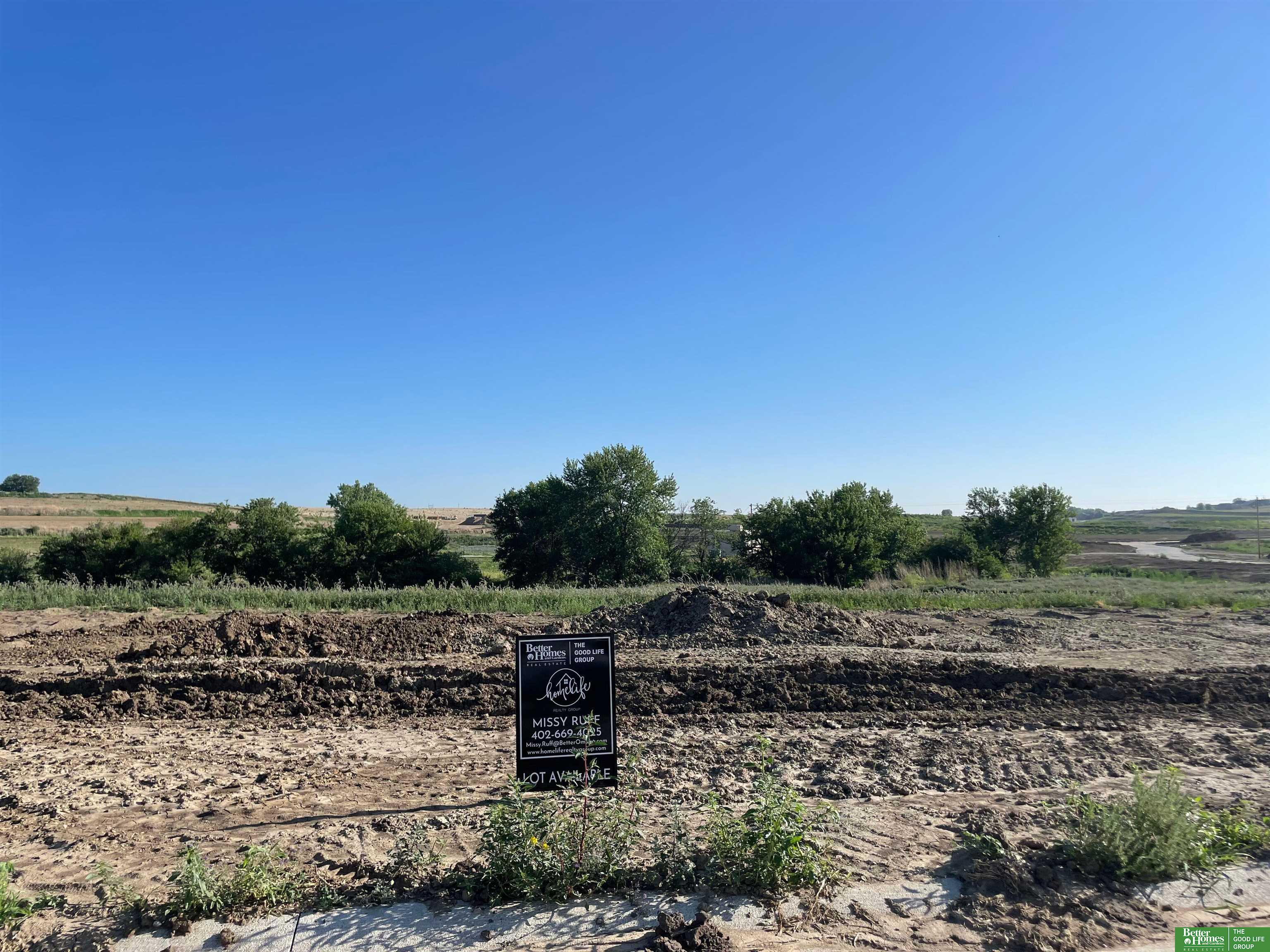 22008 Hackberry Circle