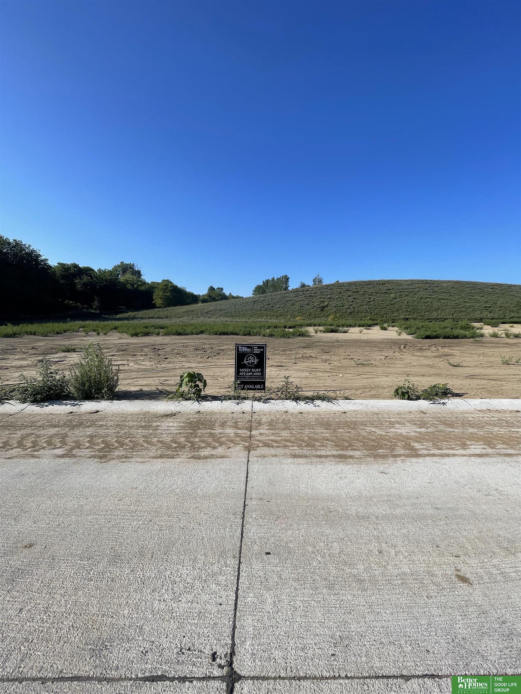 22017 Hackberry Circle