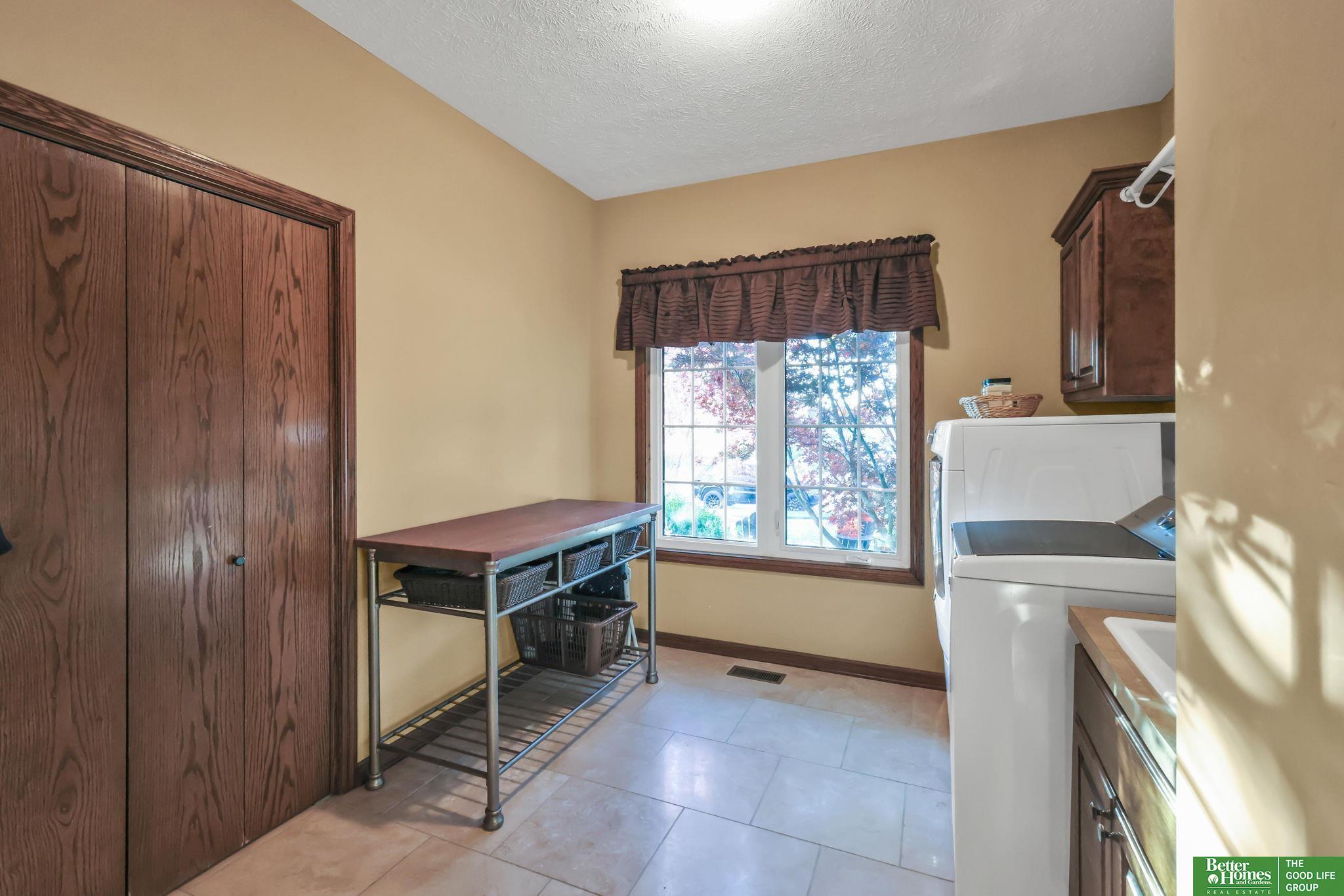 11619 S 198th Street