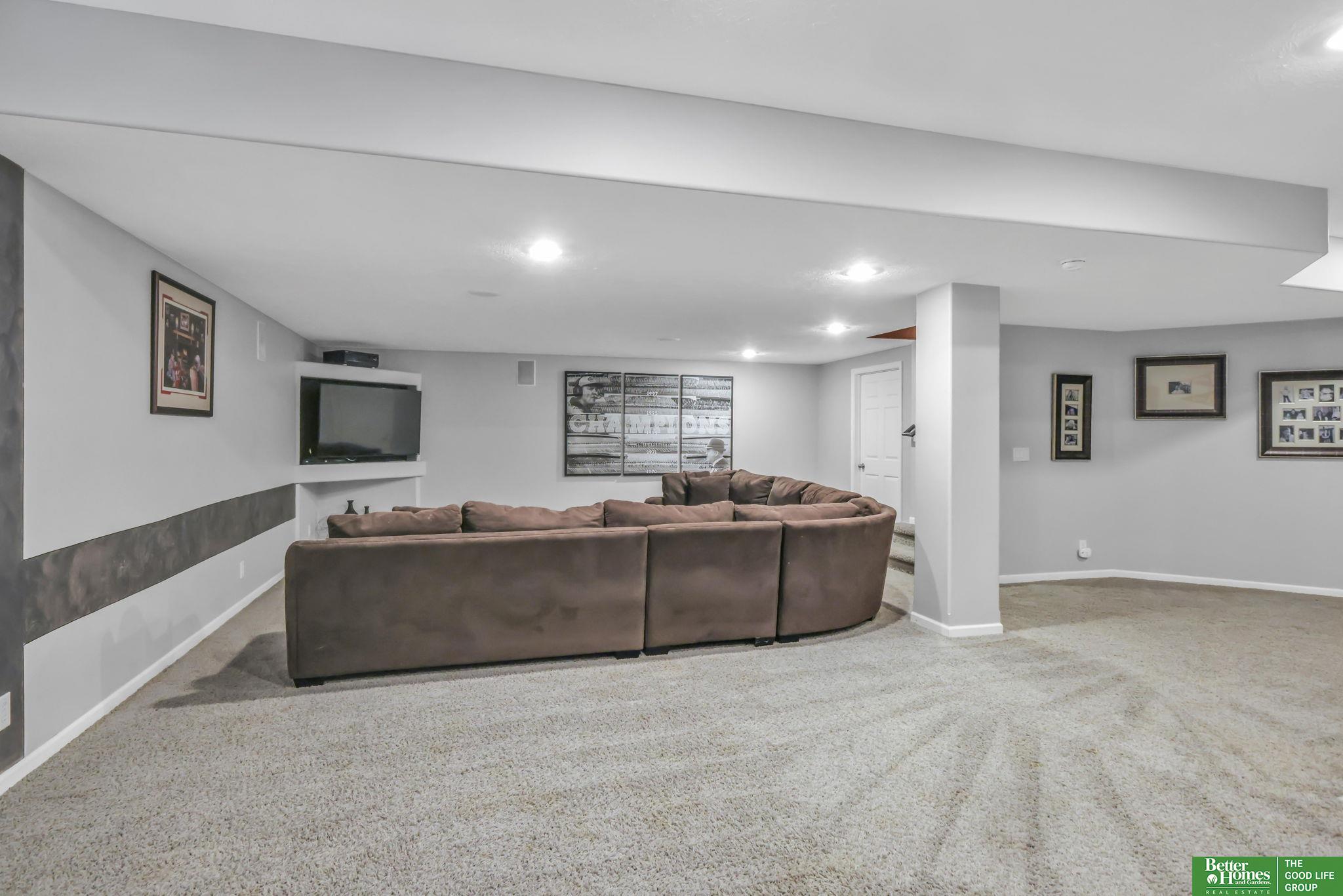 11619 S 198th Street