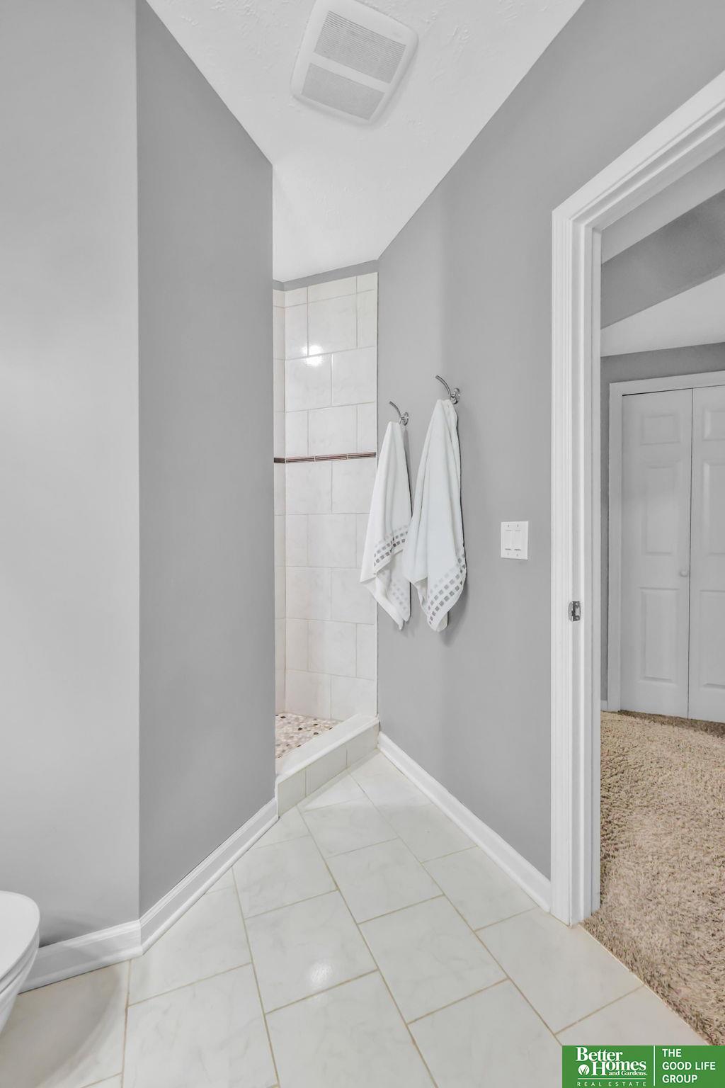 11619 S 198th Street