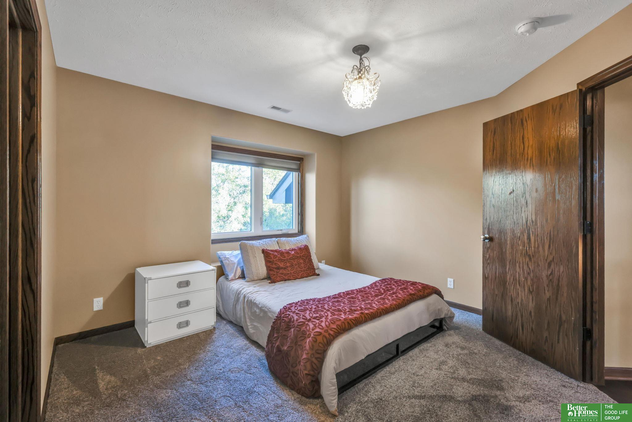 11619 S 198th Street