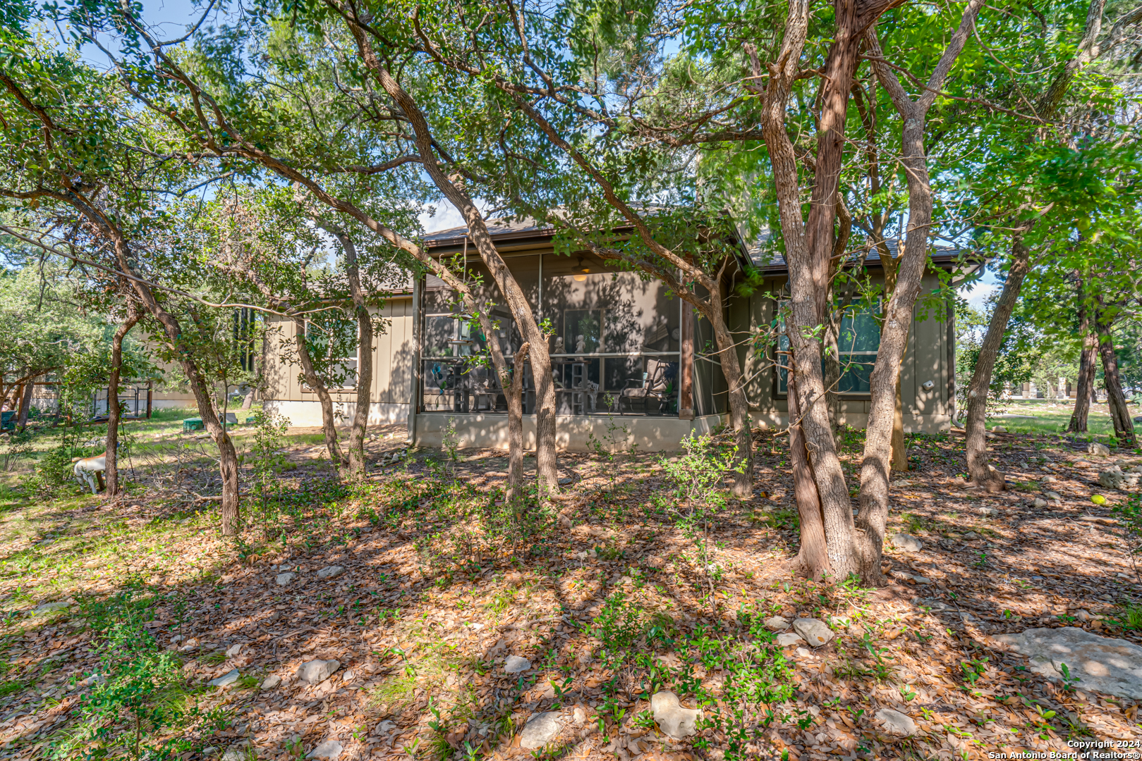 1025 Persimmon Pass