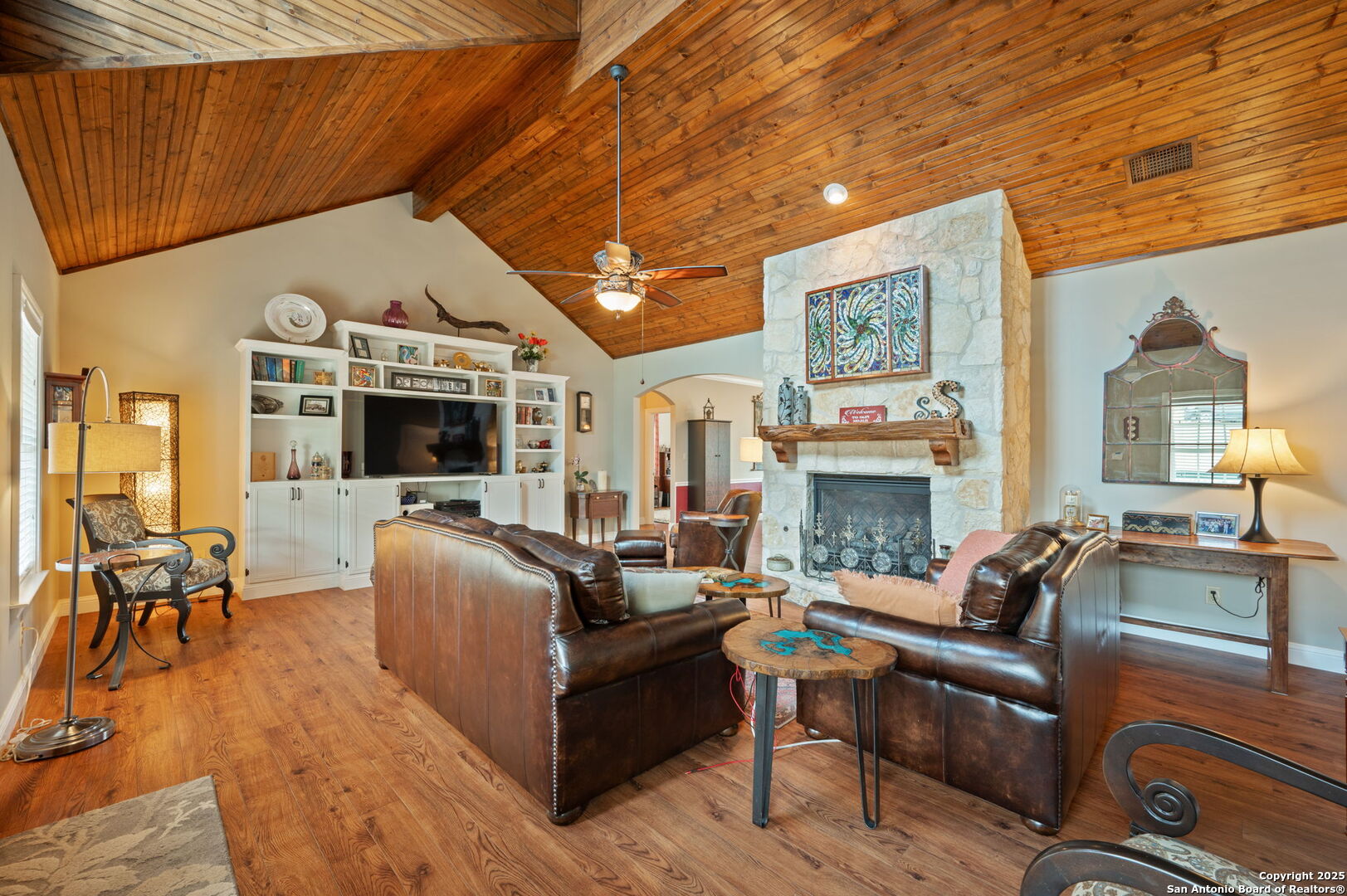 1424 LATIGO BLVD