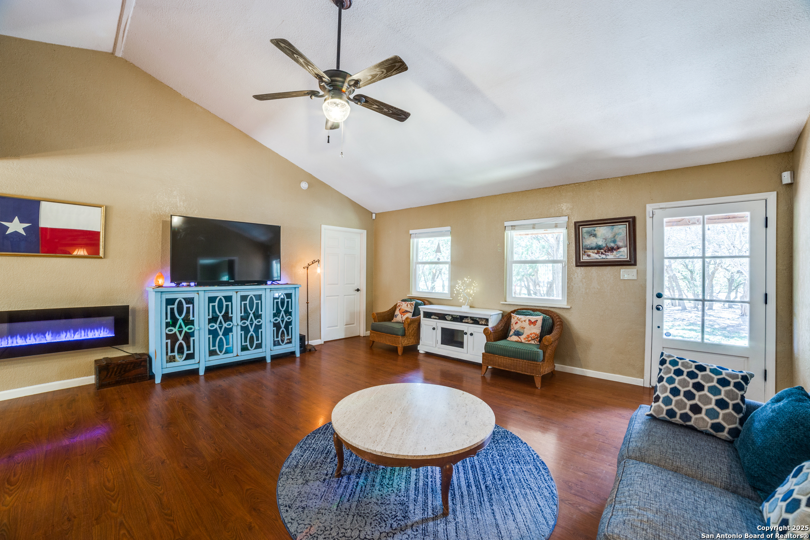 954 Lakeside