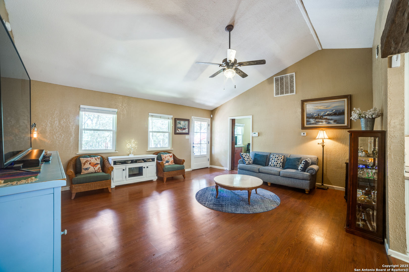 954 Lakeside