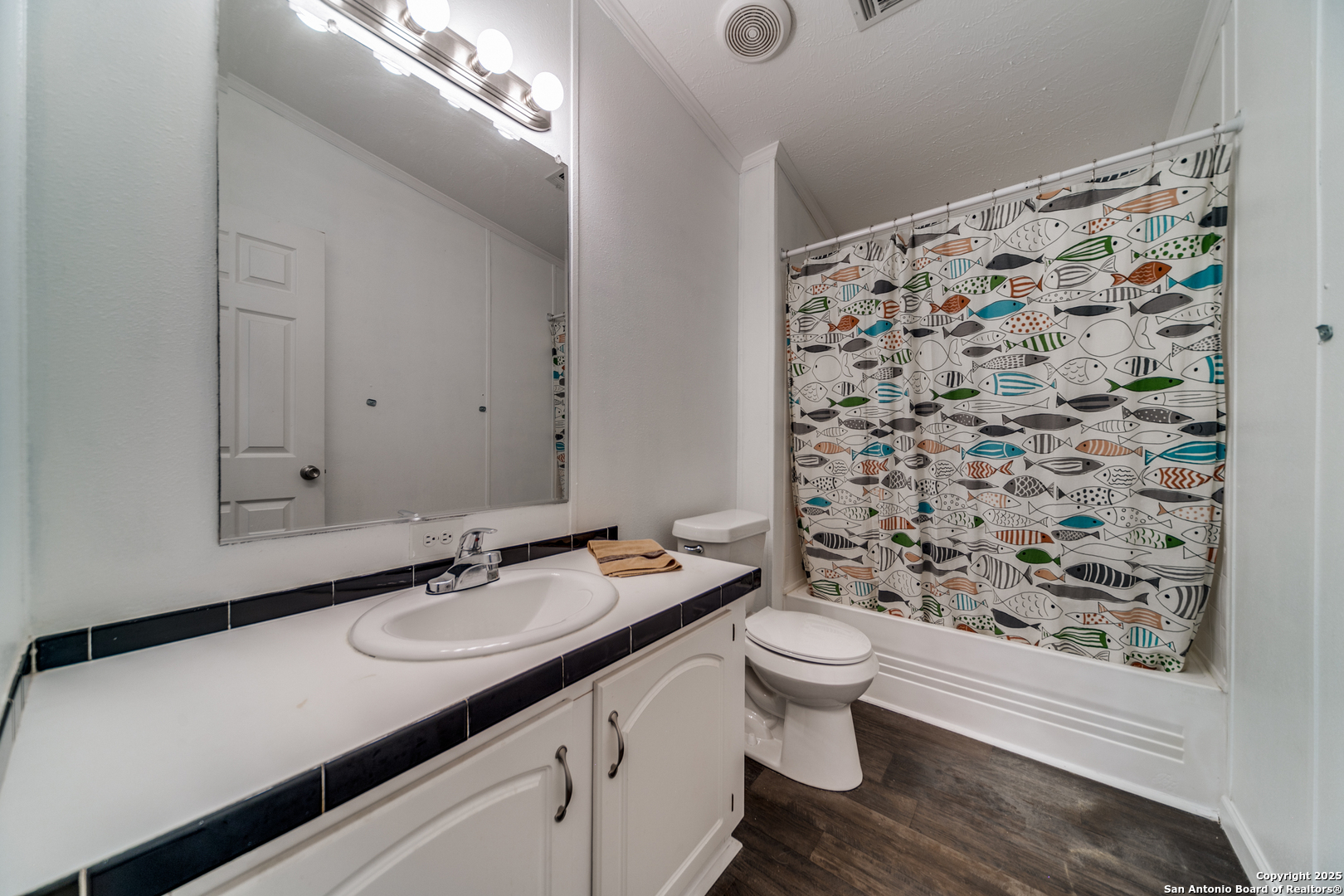 1094 Northlake
