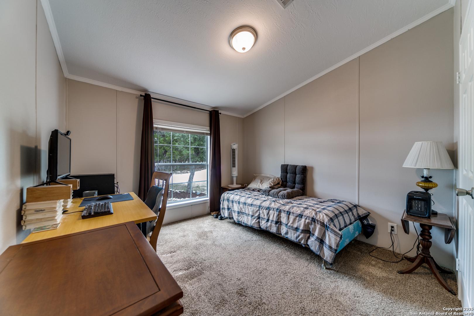 1094 Northlake