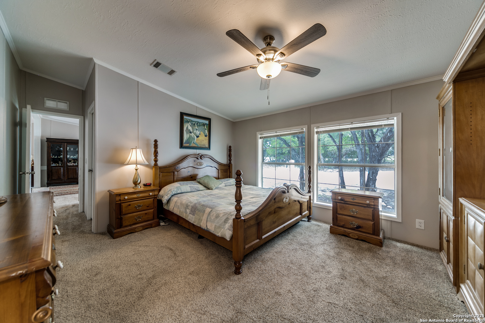 1094 Northlake
