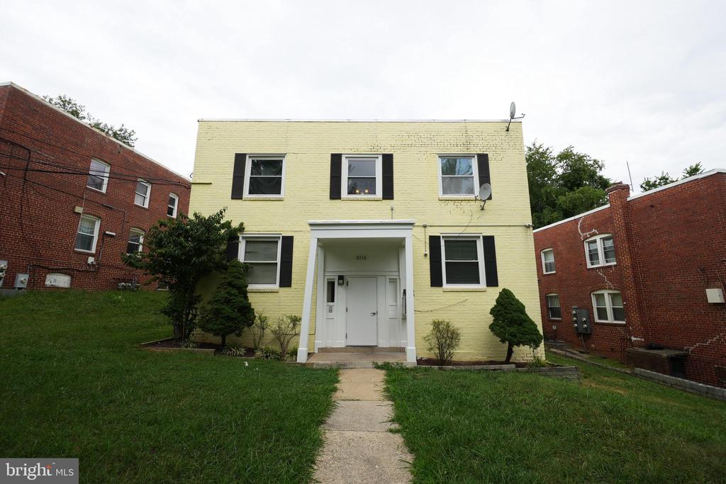 3216 28TH STREET SE 2