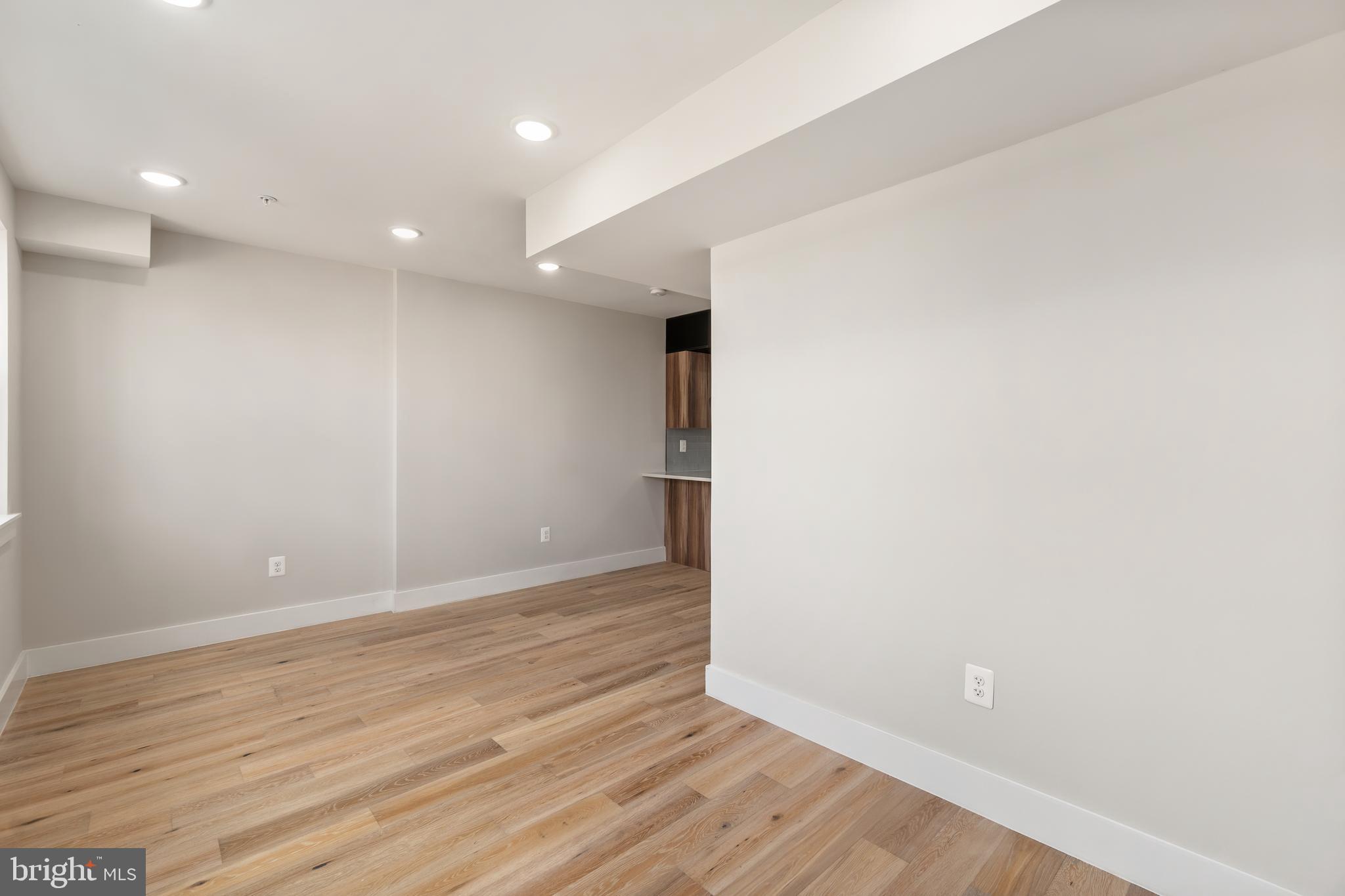 2011 BENNING ROAD NE 3