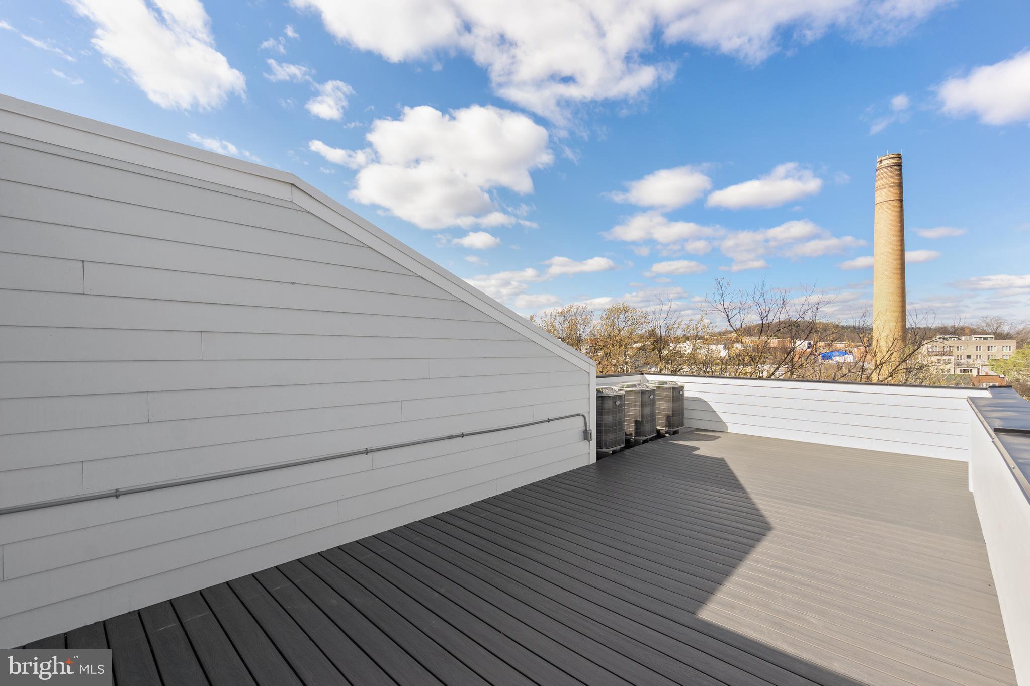 2011 BENNING ROAD NE 3