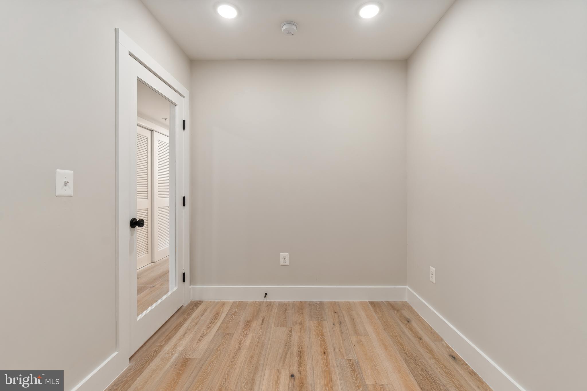 2011 BENNING ROAD NE 3