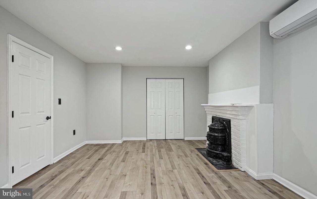 1201 4TH STREET NW B