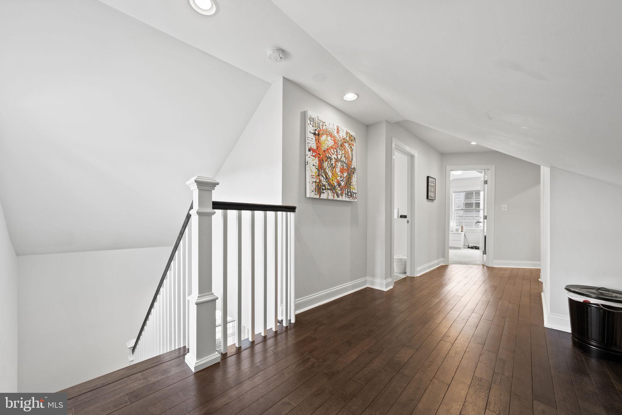 3002 FRANKLIN STREET NE