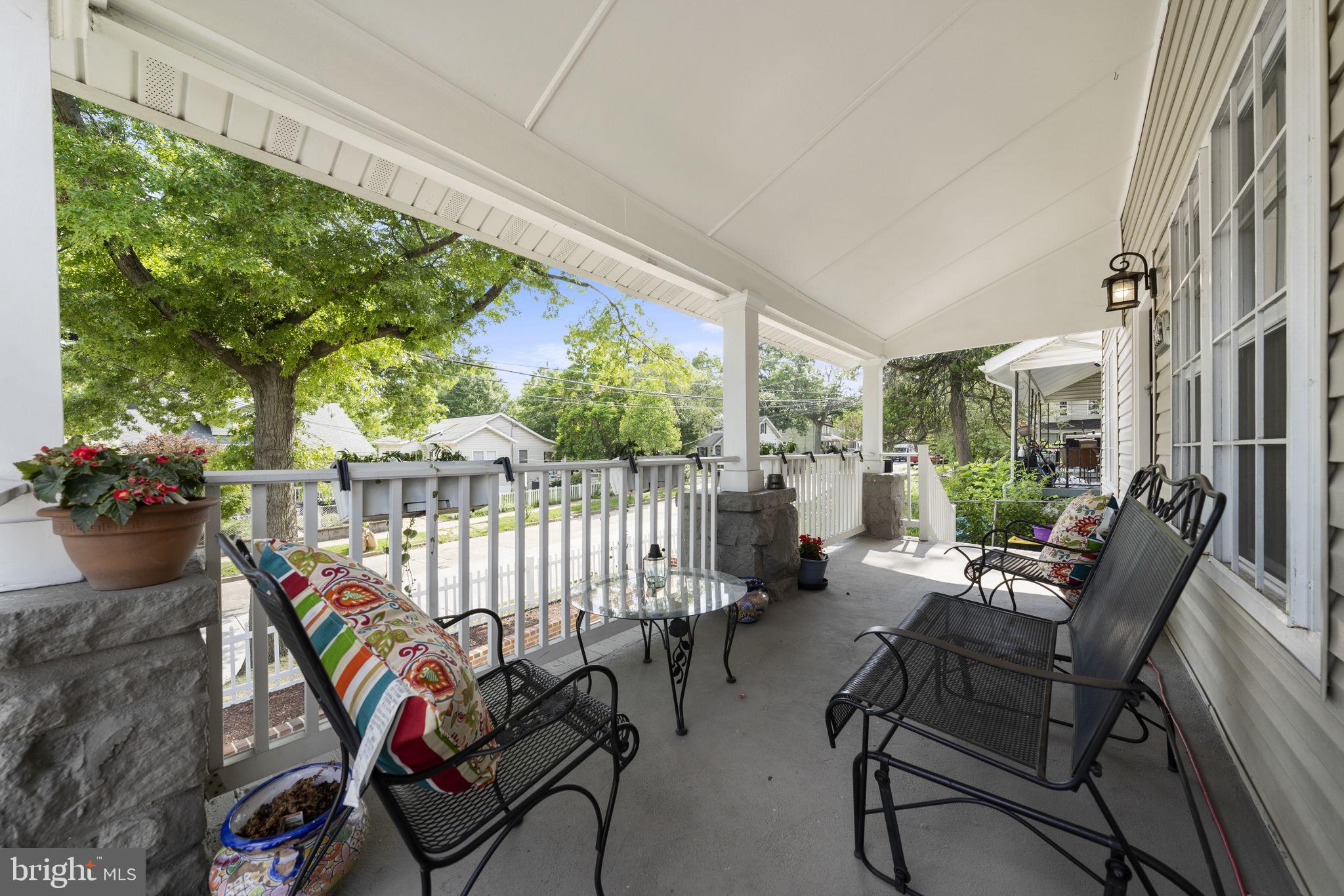 3002 FRANKLIN STREET NE