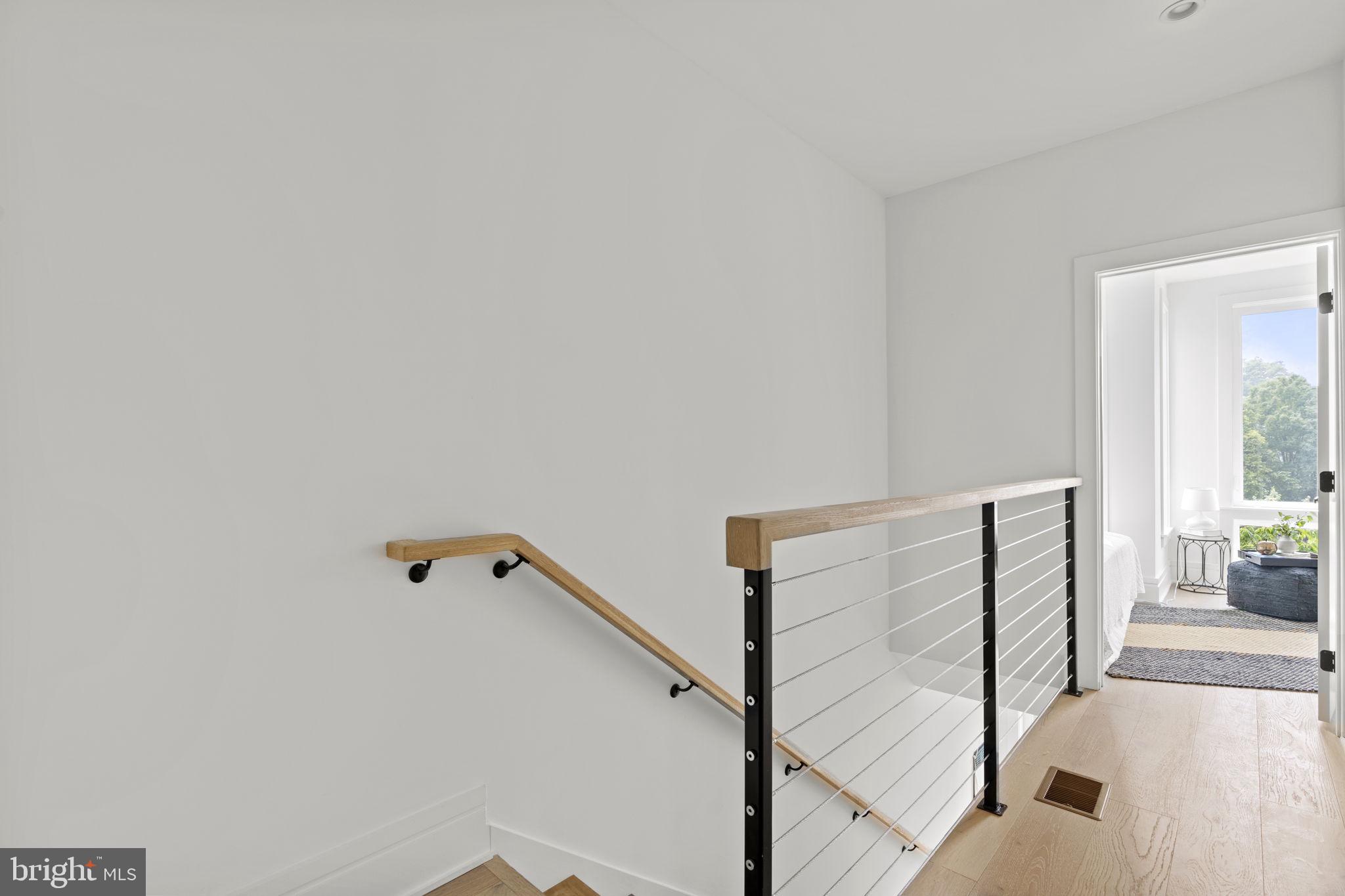 1539 4TH STREET NW 2