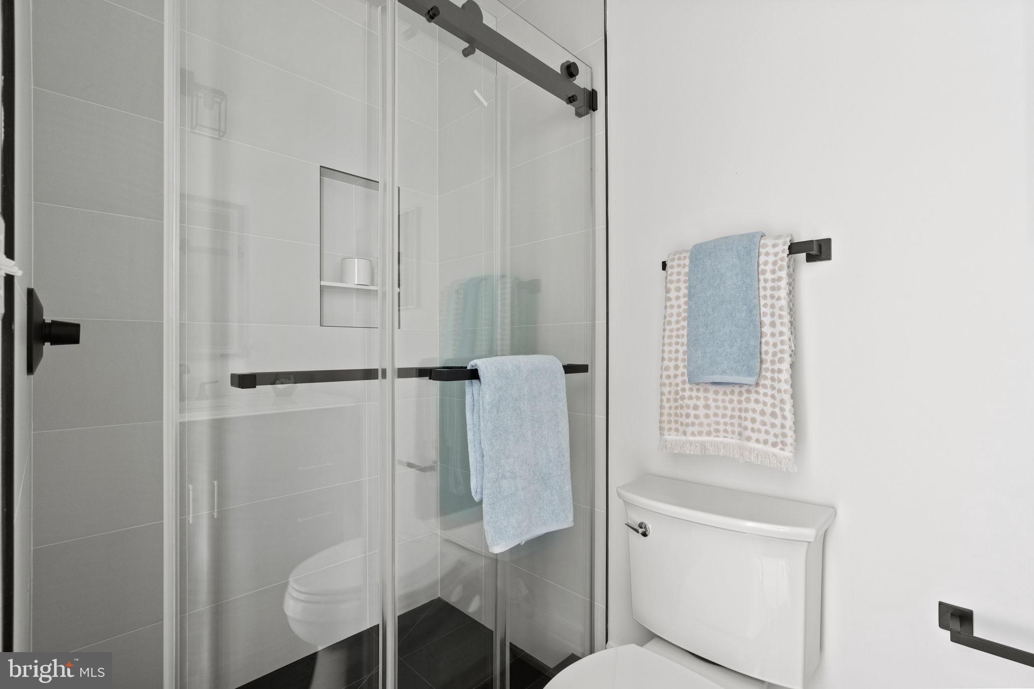 1539 4TH STREET NW 2