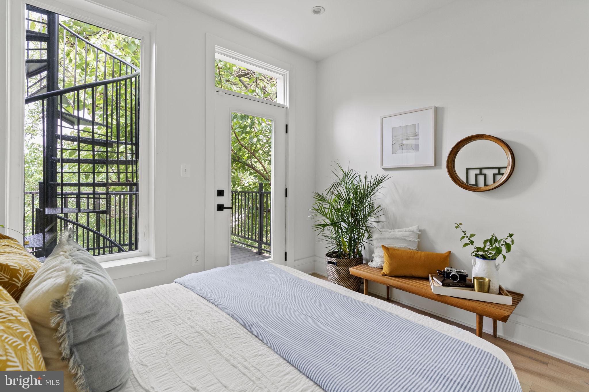 1539 4TH STREET NW 2